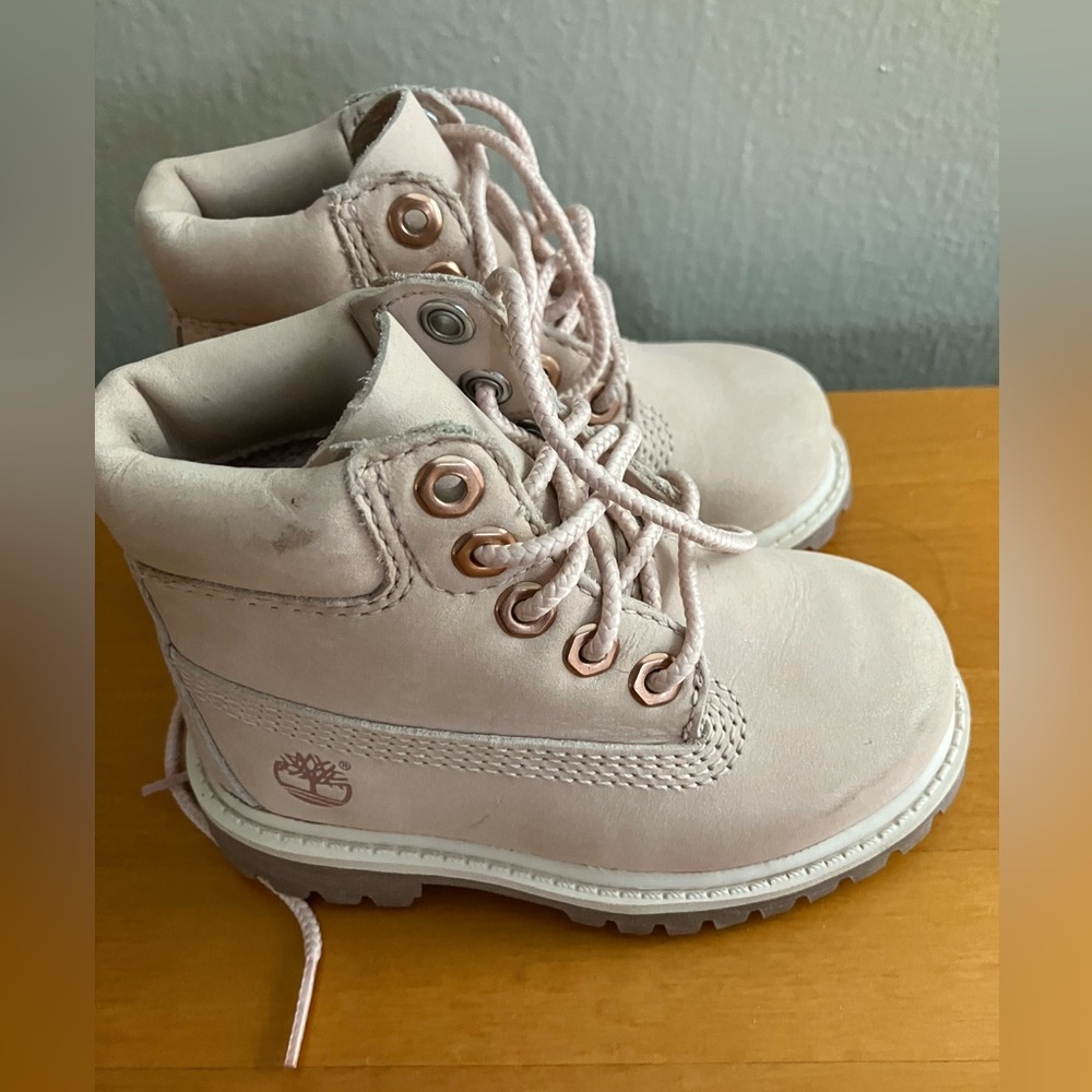 Tiny Light Pink Timbs
